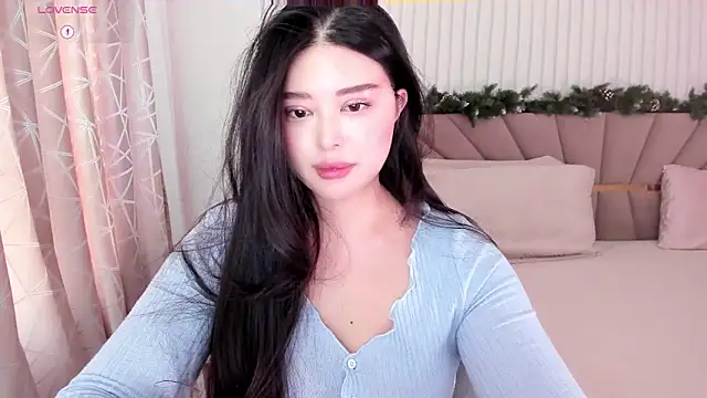 Snapshot of tenderlybaee chatting on 01-24-25, 07:51 tenderlybaee online show from 01-24-25, 07:51