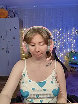 D0nna  online show from 02-23-26, 04:59