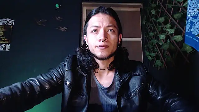 Dicaprioo  online show from 11-11-25, 01:38