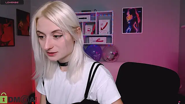 melisa white1 online show from 10-20-25, 07:14