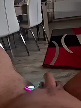 Szeltolo001 online show from 04-16-26, 09:50