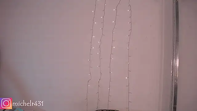 Mia  reys online show from 01-11-25, 11:12