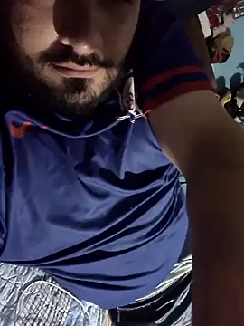 Snapshot of GILBERTHOR92 chatting on 11-27-25, 07:10 GILBERTHOR92 online show from 11-27-25, 07:10