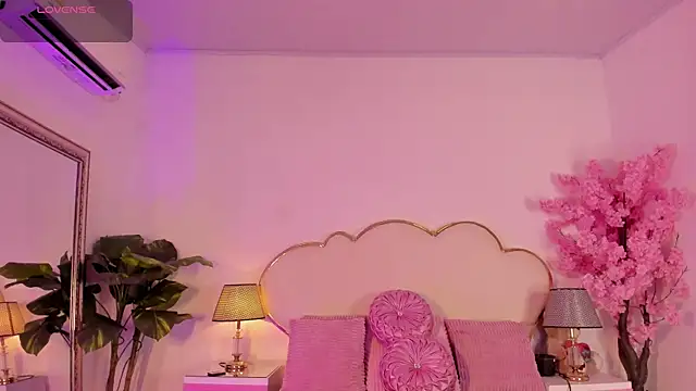 CahitlinBell online show from 05-02-26, 05:56