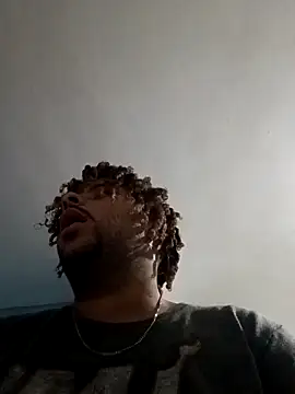 Snapshot of Dj-yefri-pauta chatting on 01-31-25, 11:13 Dj-yefri-pauta online show from 01-31-25, 11:13