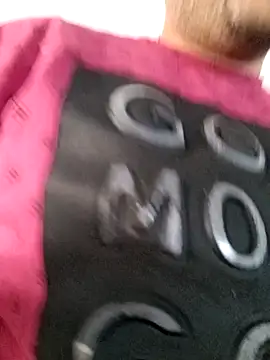 Snapshot of Dj-yefri-pauta chatting on 02-03-25, 02:34 Dj-yefri-pauta online show from 02-03-25, 02:34