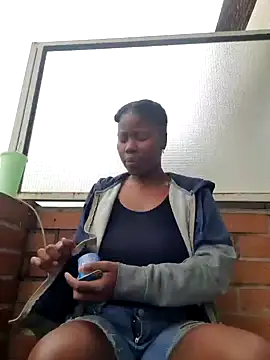 Snapshot of PerfectionBerrie chatting on 01-13-25, 10:03 PerfectionBerrie online show from 01-13-25, 10:03