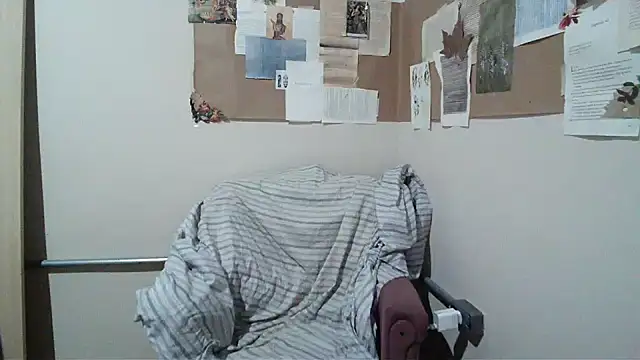 bbyedarling online show from 11-13-25, 01:59