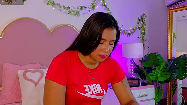 EmmaCrush online show from 12-05-25, 08:49