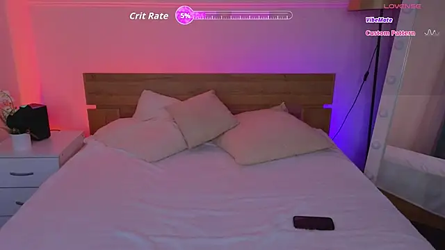 Snapshot of Hayle_Hill chatting on 11-16-25, 02:06 Hayle Hill online show from 11-16-25, 02:06