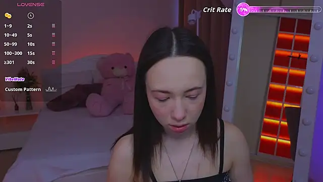 Hayle Hill online show from 04-14-26, 01:22