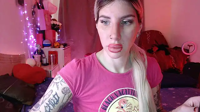 Snapshot of BLACKPeonyy chatting on 09-26-25, 02:21 BLACKPeonyy online show from 09-26-25, 02:21