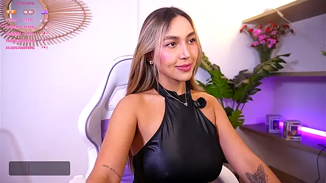 ashley2004 x online show from 10-30-25, 12:12