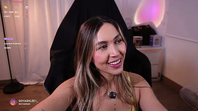 ashley2004 x online show from 07-05-26, 11:45