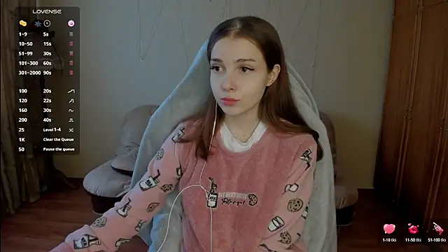 Snapshot of Kami_kam chatting on 02-20-25, 11:31 Kami kam online show from 02-20-25, 11:31