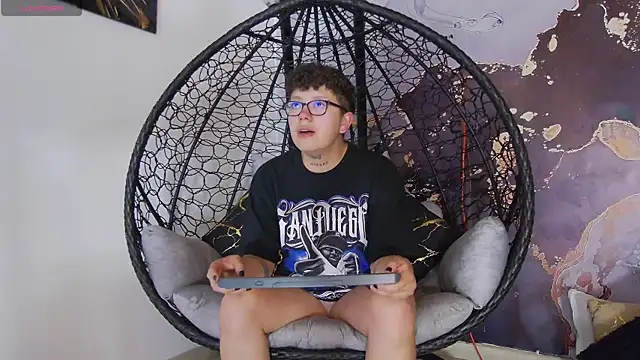 alex noa online show from 09-20-25, 07:37