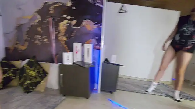 alex noa online show from 10-22-25, 07:13