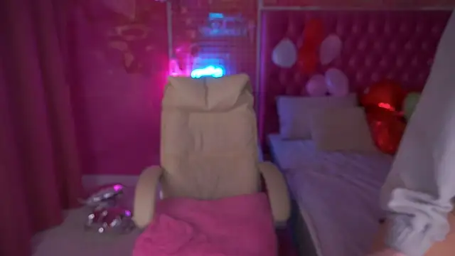 ArianaDarkk online show from 02-15-26, 06:15