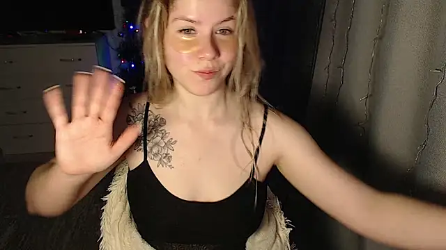 Snapshot of MelissaXKinky chatting on 01-01-25, 08:04 MelissaXKinky online show from 01-01-25, 08:04