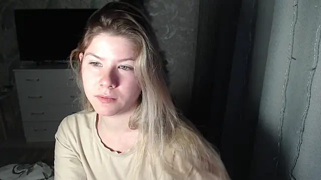 Snapshot of MelissaXKinky chatting on 01-15-25, 12:09 MelissaXKinky online show from 01-15-25, 12:09