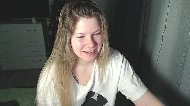 Snapshot of MelissaXKinky chatting on 01-25-25, 06:02 MelissaXKinky online show from 01-25-25, 06:02