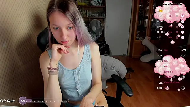 Snapshot of cutieMila chatting on 12-21-24, 04:36 cutieMila online show from 12-21-24, 04:36