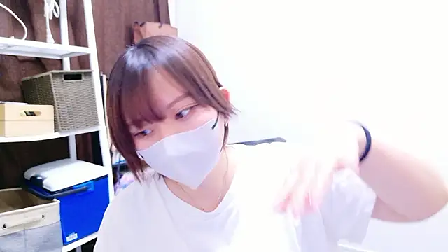 senachinnn online show from 12-18-25, 06:08