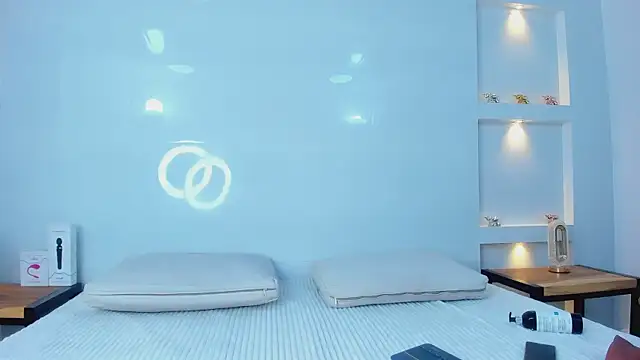 Snapshot of Dalia-Prada chatting on 12-04-25, 04:55 Dalia-Prada online show from 12-04-25, 04:55