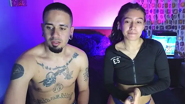 Snapshot of tony_and_sophia chatting on 11-19-25, 11:16 tony and sophia online show from 11-19-25, 11:16