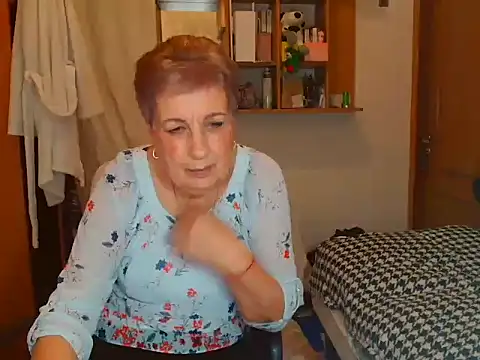 Victoria5643 online show from 02-21-25, 07:32