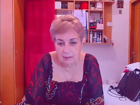 Victoria5643 online show from 12-21-25, 07:59