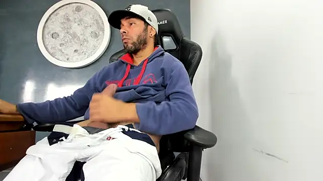 Bryan Bronx online show from 02-10-25, 02:05