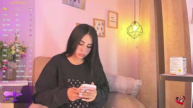 Snapshot of Chanttall_ chatting on 02-20-25, 05:12 Chanttall online show from 02-20-25, 05:12