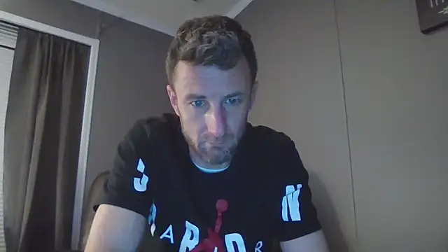 Snapshot of HungStud4You chatting on 03-23-25, 05:54 HungStud4You online show from 03-23-25, 05:54