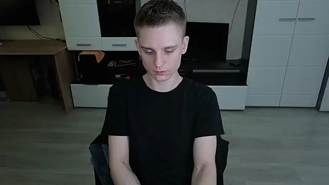 angryzan online show from 04-20-26, 06:38