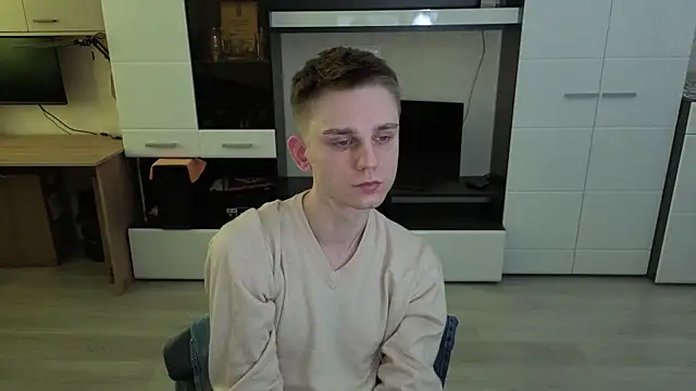 angryzan online show from 04-23-26, 06:14