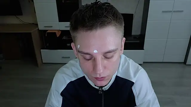 angryzan online show from 04-24-26, 08:39