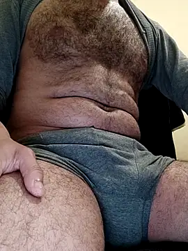 Hairyarabguy online show from 04-29-26, 06:14