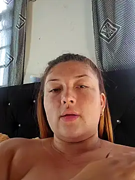 Snapshot of Sofia_Queen17 chatting on 12-21-24, 12:59 Sofia Queen17 online show from 12-21-24, 12:59