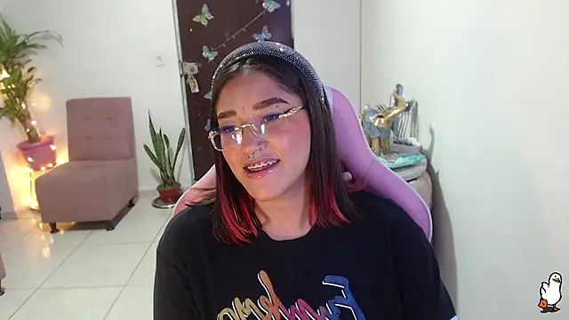 littleangel1 m online show from 02-21-25, 10:37