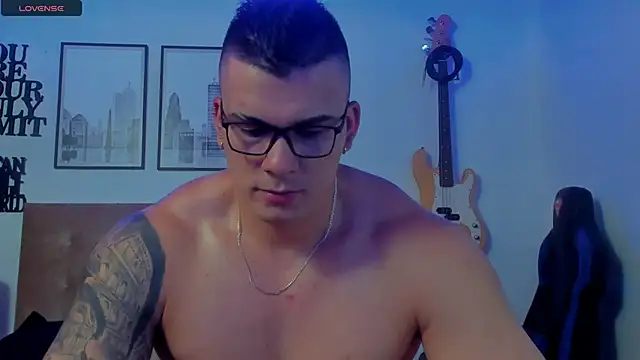 seancarreraa online show from 10-07-25, 03:25