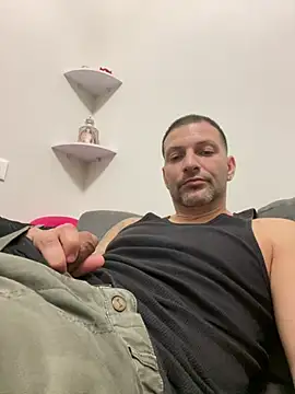 Snapshot of goroasroma90 chatting on 03-16-25, 10:53 goroasroma90 online show from 03-16-25, 10:53