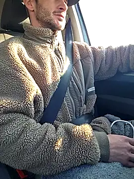 Snapshot of Zeefy chatting on 03-01-26, 08:16 Zeefy online show from 03-01-26, 08:16