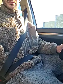 Snapshot of Zeefy chatting on 03-05-26, 07:26 Zeefy online show from 03-05-26, 07:26