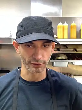 hailzeffn online show from 09-15-25, 10:21