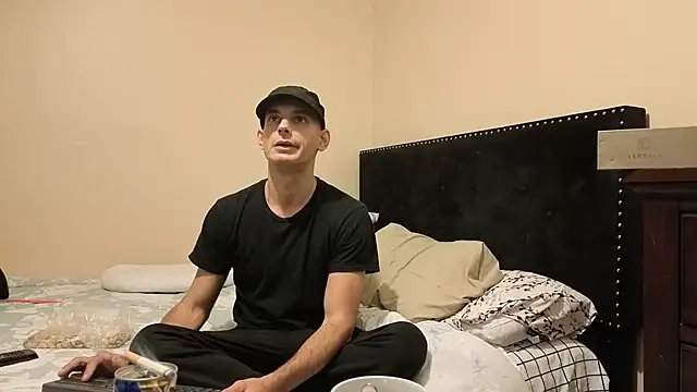 hailzeffn online show from 10-18-25, 03:31