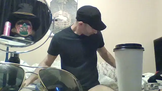 hailzeffn online show from 04-10-26, 04:12