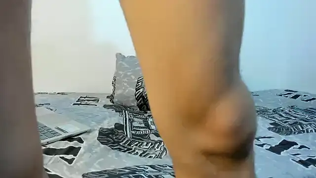 Snapshot of Diego-Monsalve chatting on 11-30-25, 11:42 Diego-Monsalve online show from 11-30-25, 11:42