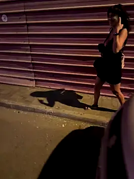 therealbeverlycious online show from 12-04-24, 08:29