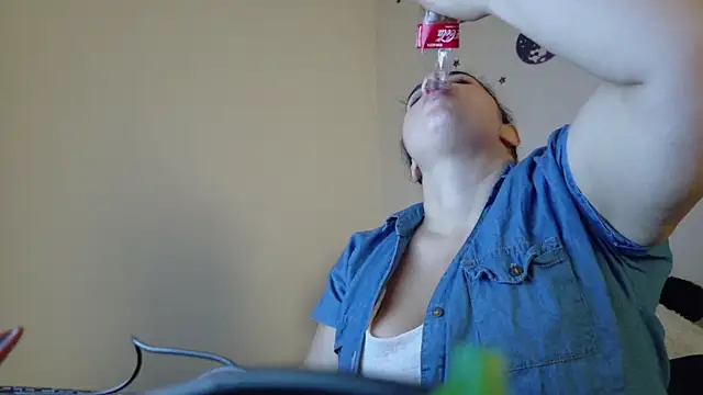 Snapshot of ladydeathz chatting on 10-07-25, 09:34 ladydeathz online show from 10-07-25, 09:34